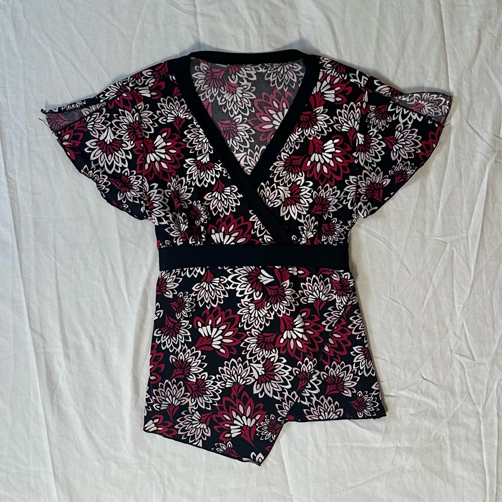 Vtg Patterned Top